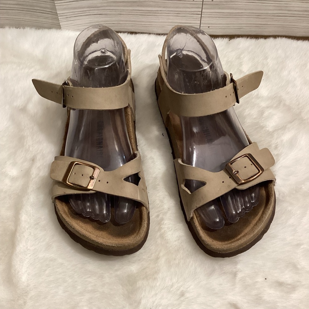 Women’s Cushionaire Lauri Cork Footbed Adjustable Buckle Strap Size 8